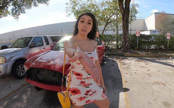 [BangRoadSide] Lilly Hall (Totals Her Car And Fucks The Mechanics Dick For A Favor / 04.15.2020)