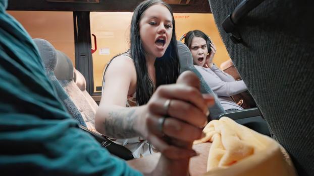 [LetsPostIt] Madalina Moon (Wild Bus Ride / 10.17.2024)