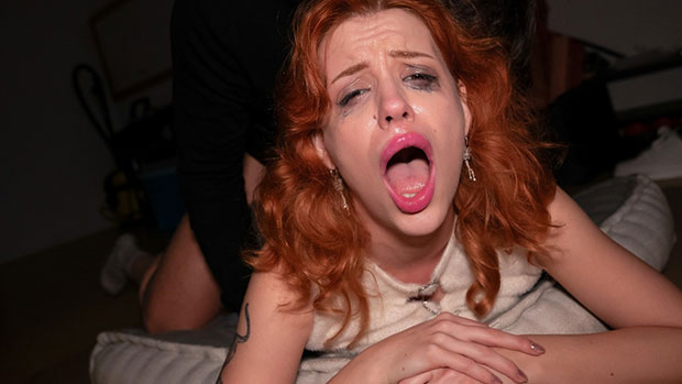 [PublicAgent] Mia Stone (Sucky Squirt Squirt / 04.22.2025)