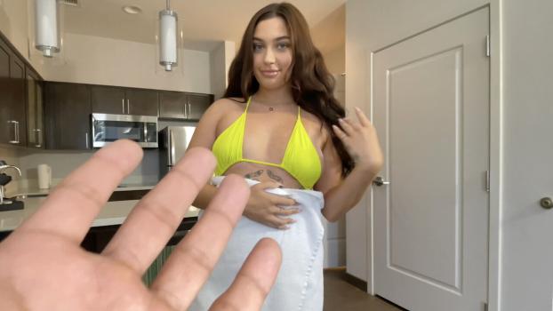 [ThePOVGod] Vivian Taylor (Vacation With My Stepsister / 10.25.2025)