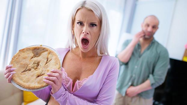 [PegasProductions] La Petite Blonde (American Tart / 12.08.2025)